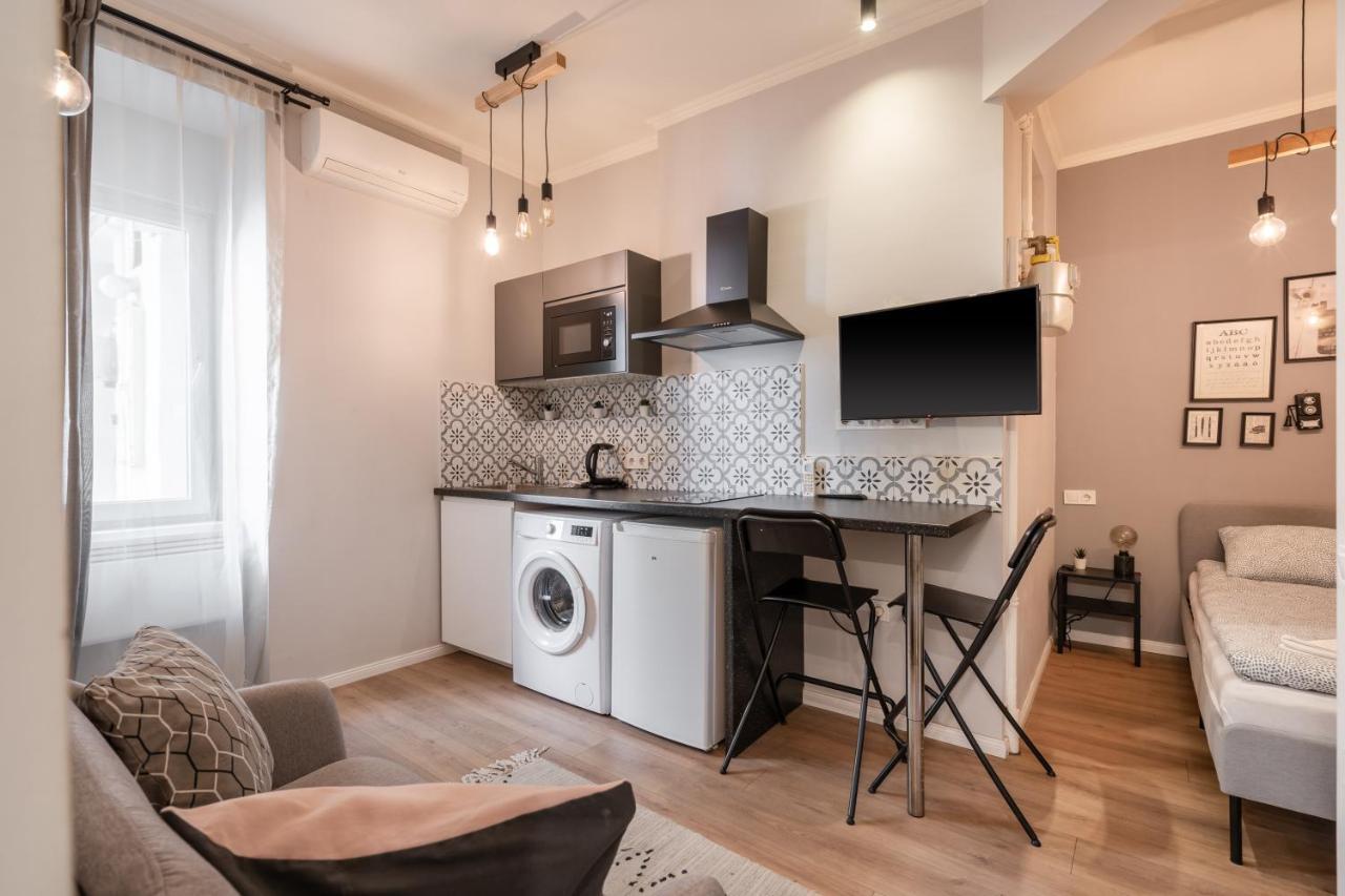 D71 Superior Apartments, Best Location, By Bqa Budapest Ngoại thất bức ảnh